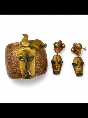 Vtg Casa Maya Mexico Mask Cuff Bracelet and Screw Back Earrings Set ML-700